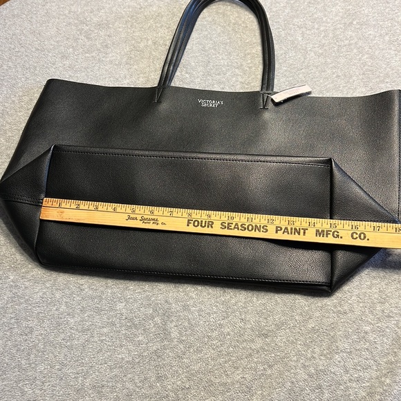 Victoria Secret Tote bag - Picture 5 of 7